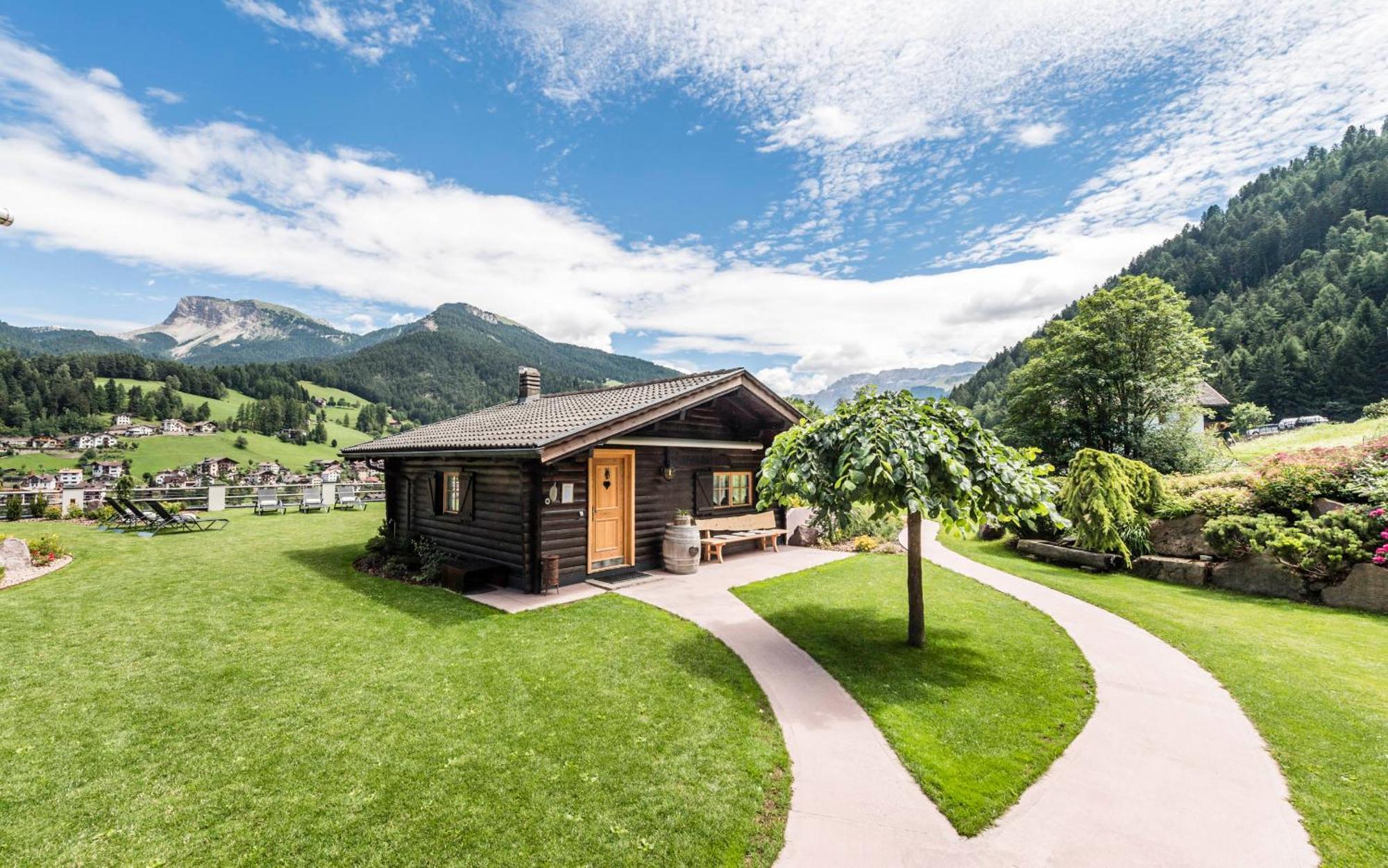 Rainell Dolomites Retreat Hotel Ortisei Bilik gambar