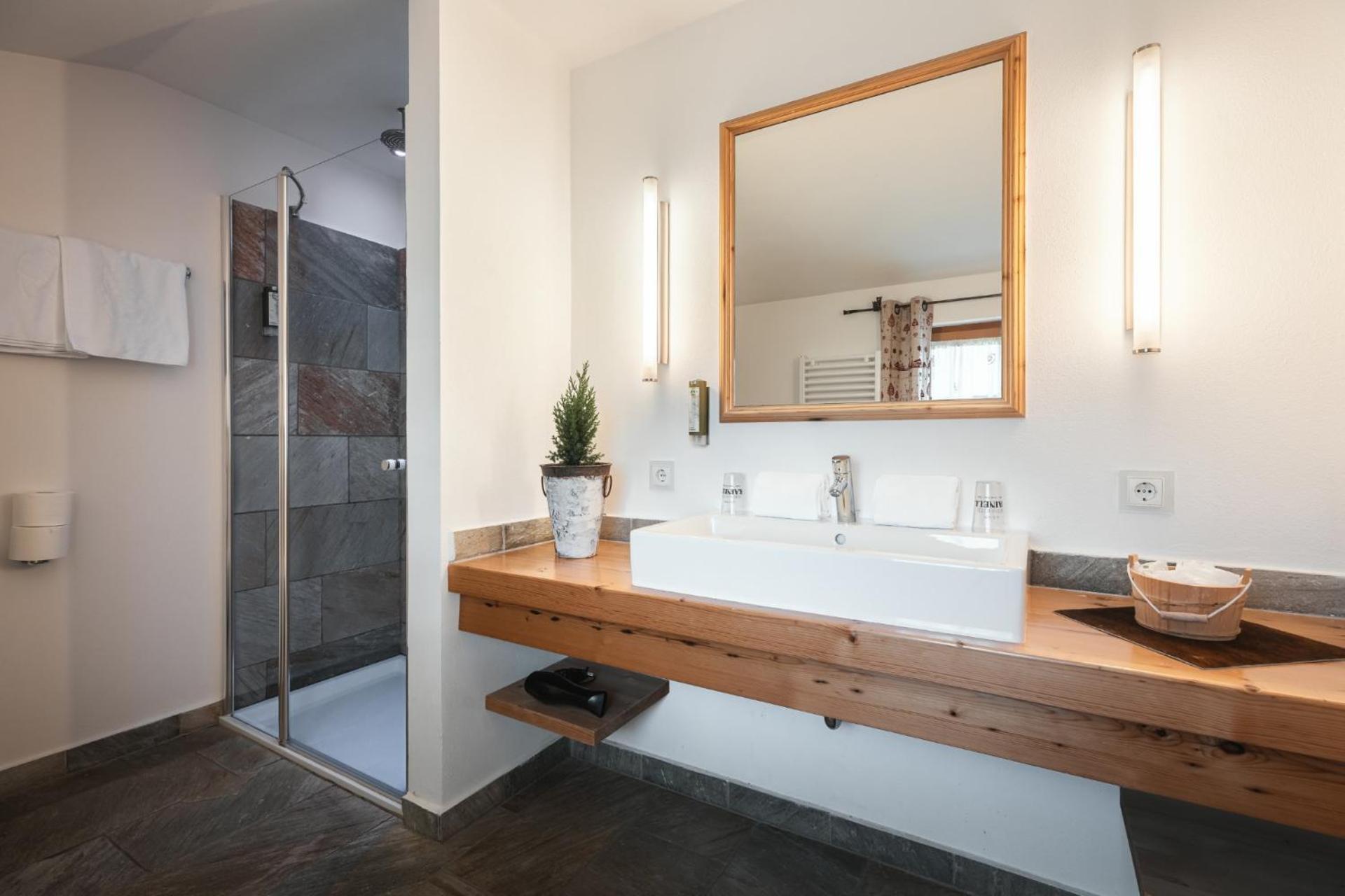 Rainell Dolomites Retreat Hotel Ortisei Bilik gambar