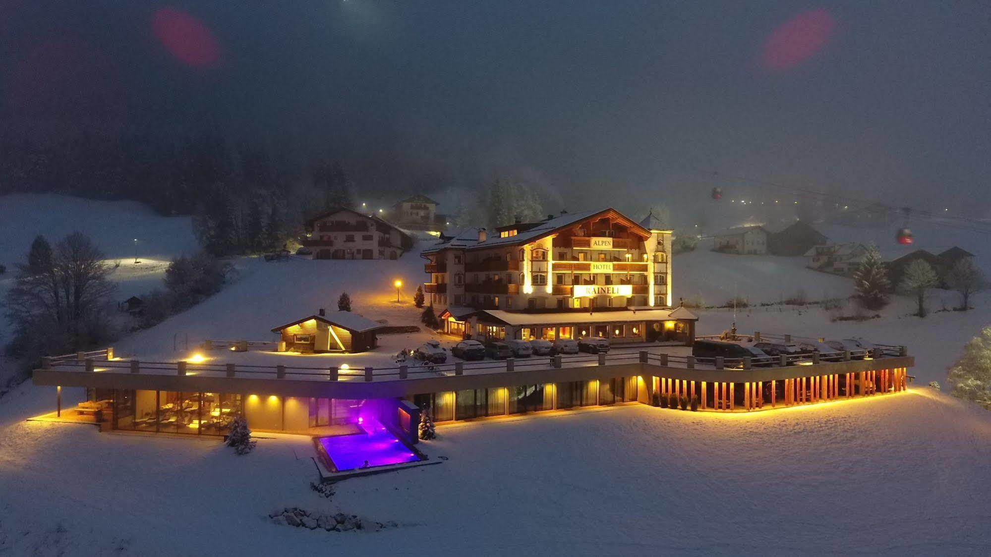 Rainell Dolomites Retreat Hotel Ortisei Luaran gambar