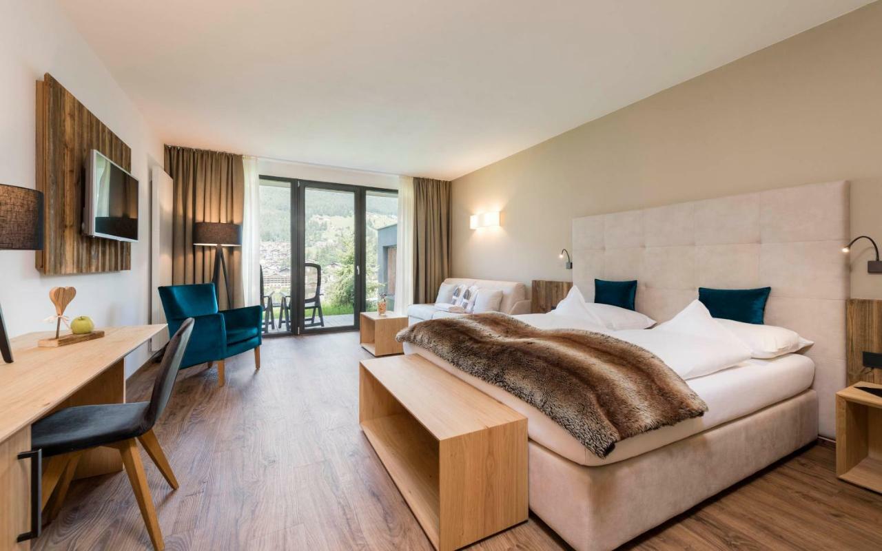 Rainell Dolomites Retreat Hotel Ortisei Bilik gambar